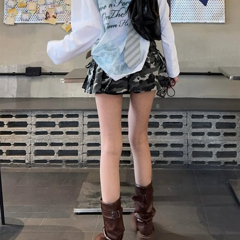 Camouflage (2) 