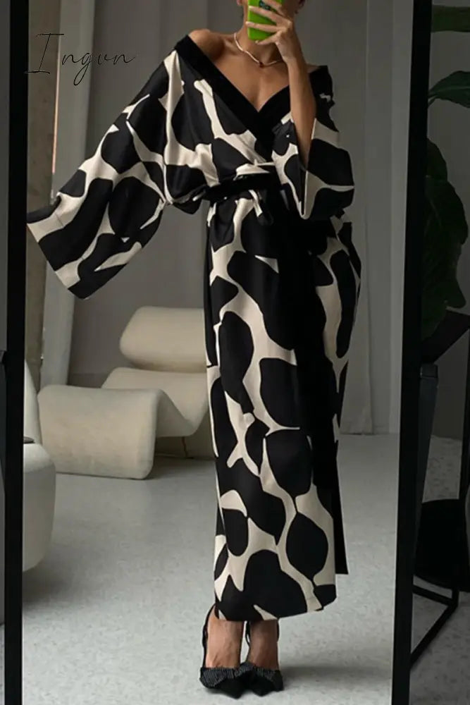 Ingvn - Casual Living Geometric Print Bandage Sleepwear Black / S Lingerie/Sleepwear