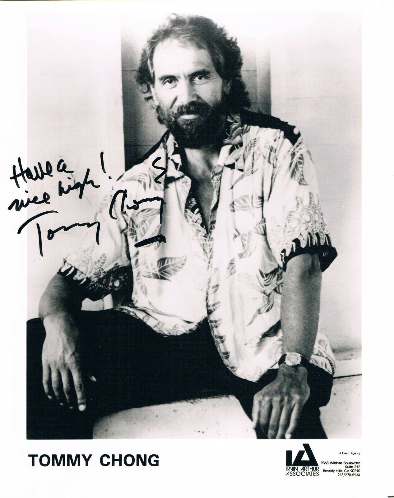 Tommy Chong 1938- genuine autograph 8x10