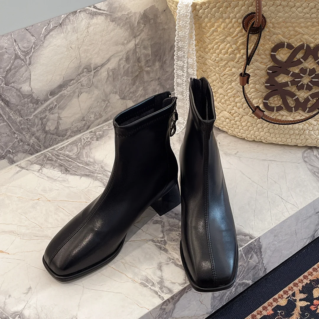 Yyvonne Boots Women's New 2025 Autumn And Winter Naked Boots Femininity Retro Short Boots Women's Heads Thick And Single Boots Women