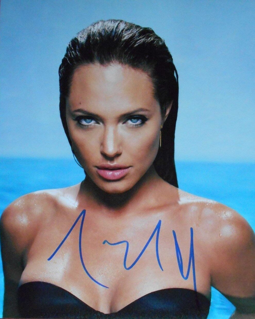 ANGELINA JOLI * SUPER SEXY Photo Poster painting OF ANGELINA! AUTOGRAPHED 8X10 W/COA