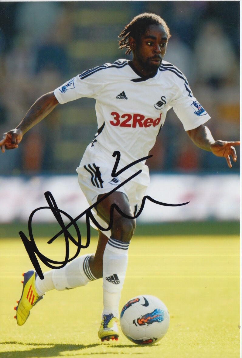 SWANSEA CITY HAND SIGNED NATHAN DYER 6X4 Photo Poster painting 2.