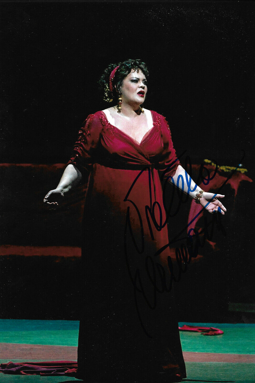 Violeta Urmana Opera signed 8x12 inch Photo Poster painting autograph