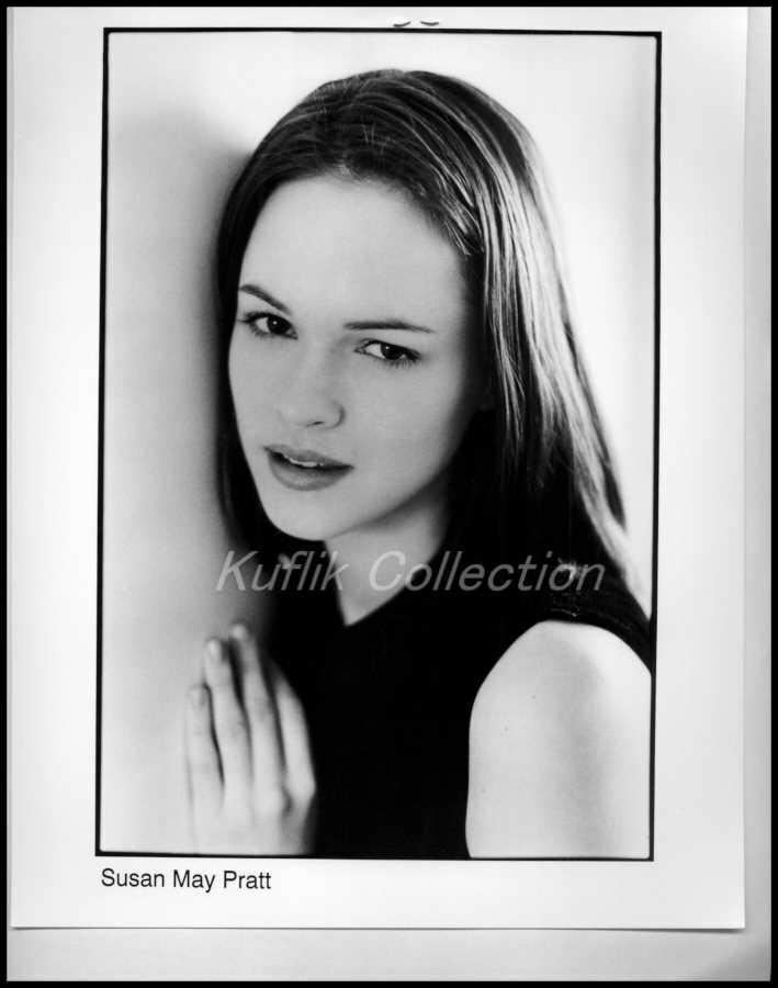 Susan May Pratt - 8x10 Headshot Photo Poster painting w/ Resume - 10 Things I Hate About You