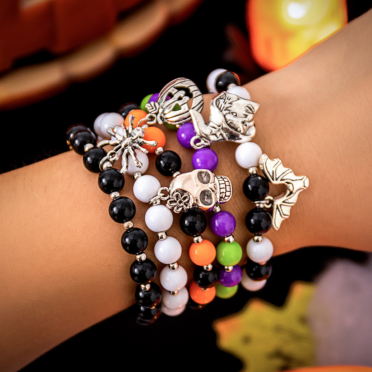 Enchanting Skull Pumpkin Bracelet Set with Witch Spider Beads – Halloween-inspired Jewelry