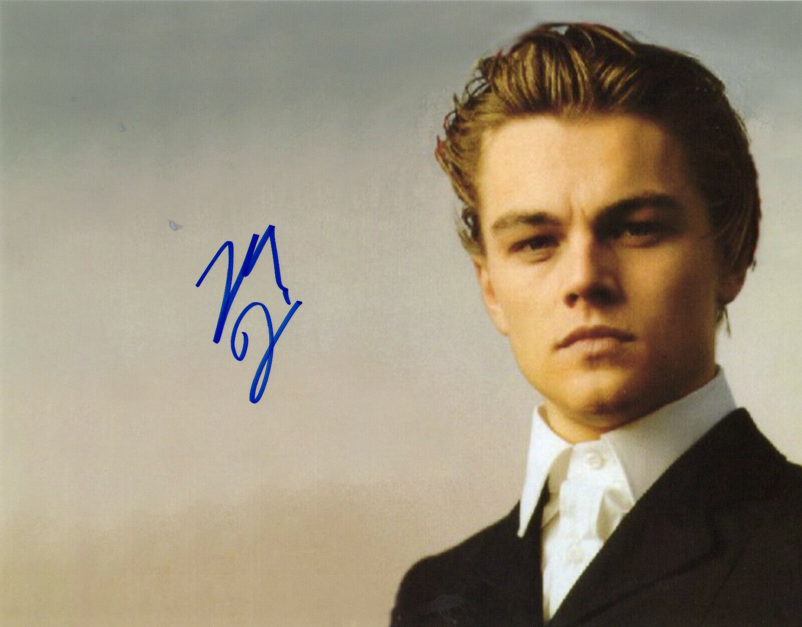 Leonardo DiCaprio signed 8x10 Picture Photo Poster painting autographed and COA