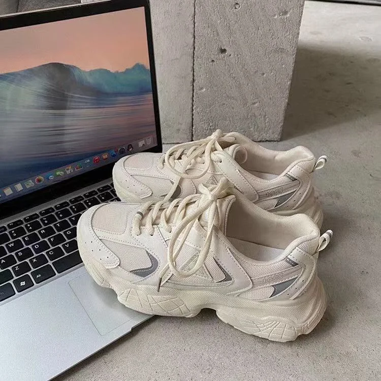 Ins wind reflective old shoes women 2021 spring sports casual shoes flat breathable comfortable women's shoes