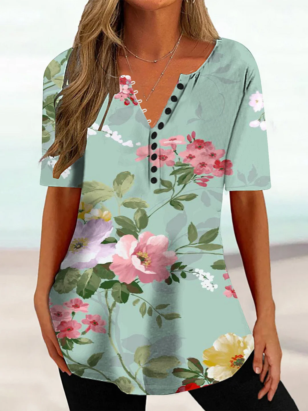 Women's Graphic Pattern Solid Color V-Neck Short Sleeve Top