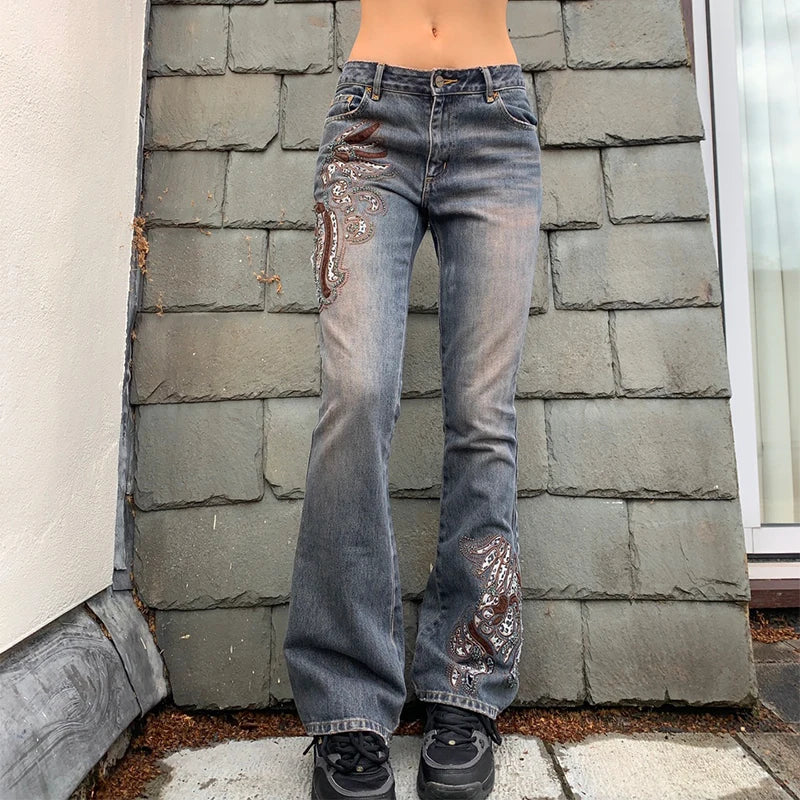 Xingqing Floral Embroidery Cute Y2K Jeans Retro Low Waist Flared Denim Trousers Women Grunge Aesthetic Vintage 90s Sweatpants LANFUBEISI