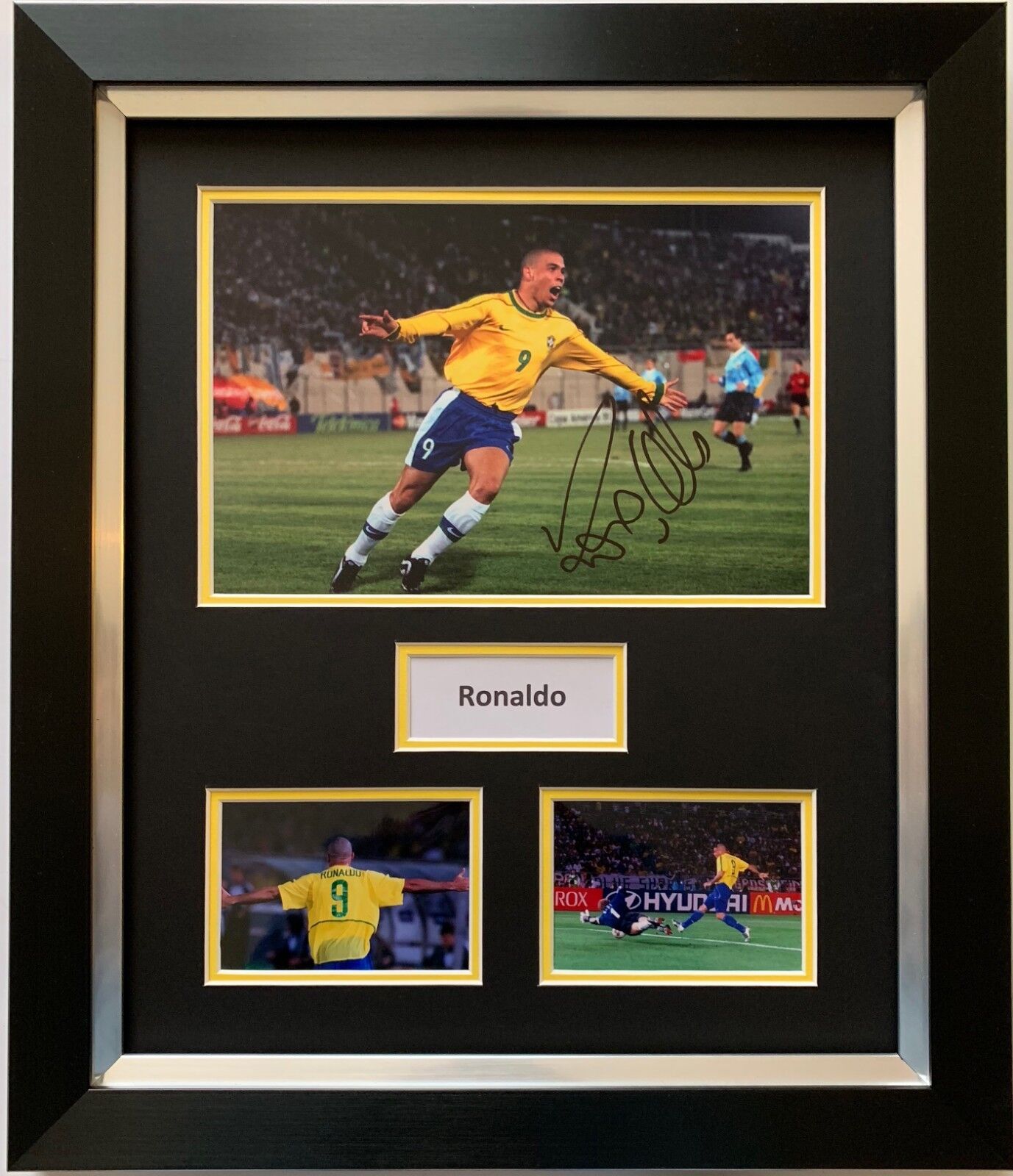 RONALDO HAND SIGNED FRAMED Photo Poster painting DISPLAY BRAZIL WORLD CUP WINNER 2.