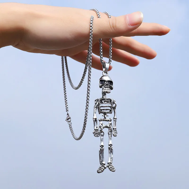 Maneifurui™ Skull necklace