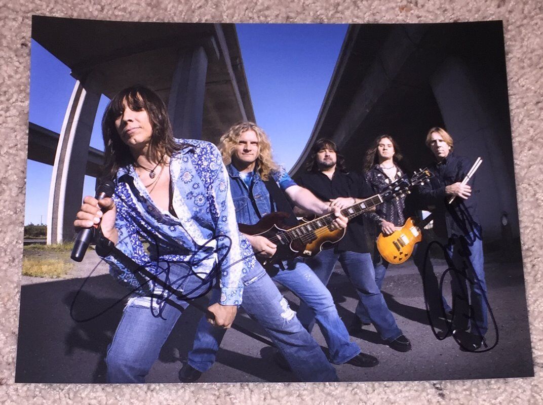 JEFF KEITH & TROY LUCCKETTA SIGNED AUTOGRAPH TESLA BAND 8x10 Photo Poster painting C w/PROOF