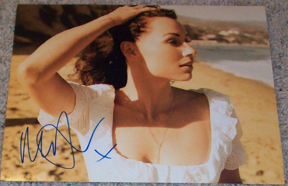 MINNIE DRIVER SIGNED AUTOGRAPH GOOD WILL HUNTING 8x10 Photo Poster painting F w/PROOF