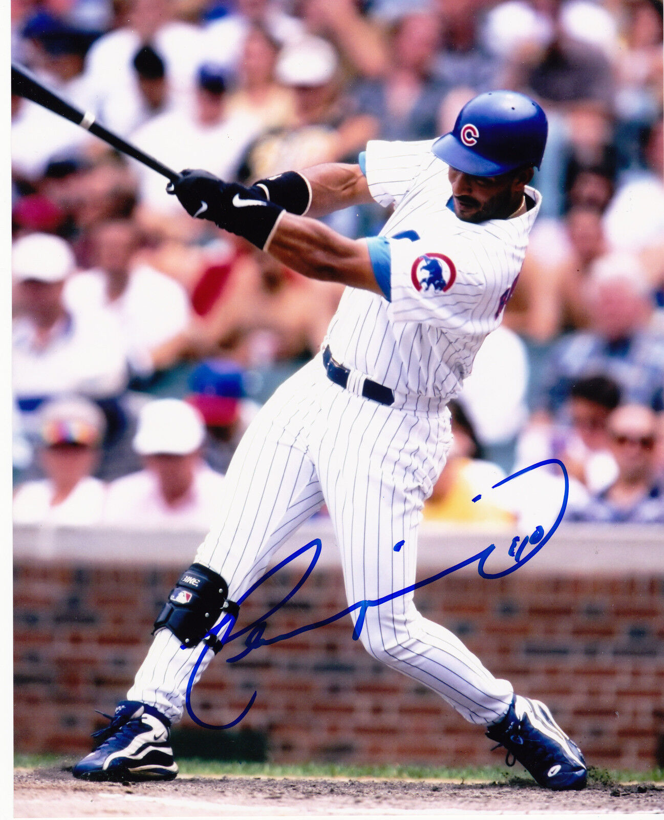 HENRY RODRIGUEZ CHICAGO CUBS ACTION SIGNED 8x10