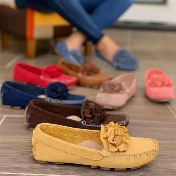 Women Comfy Slip-On Flower Suede Loafers