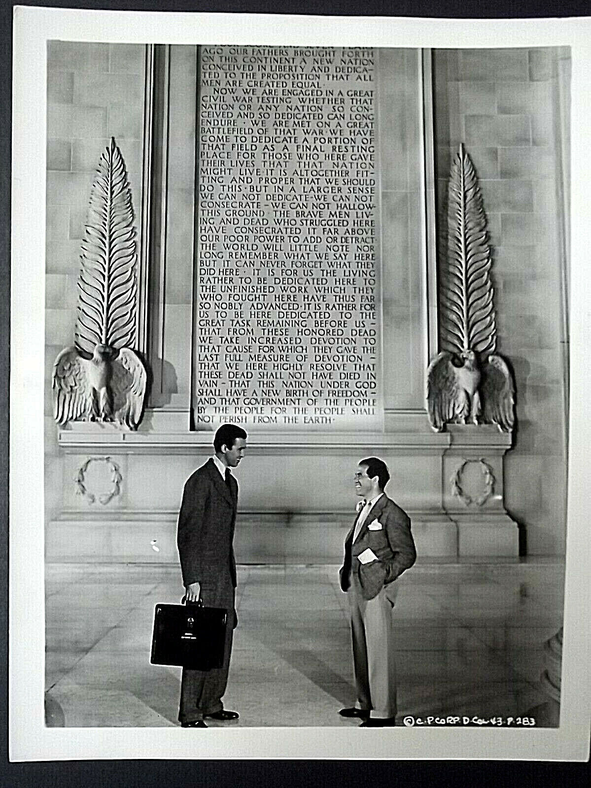 FRANK CAPRA:DIR:JAMES STEWARD (MR.SMITH GOES TO WASHINGTON) ORIG, 1939 Photo Poster painting *