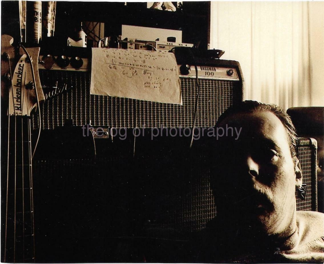 1970s FOUND MUSIC Photo Poster paintingGRAPH Sepia Color GUITAR MAN Original VINTAGE 01 17 A