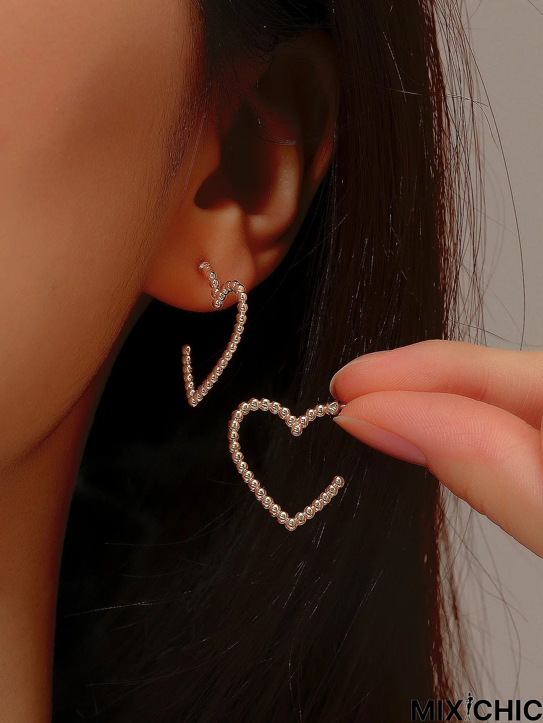 Golden Twisted Heart Pattern Earrings Valentine's Day Daily Matching Jewelry