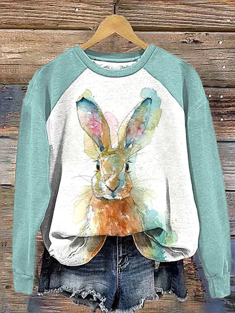 Lässiges gemütliches Sweatshirt mit Aquarell-Kaninchen