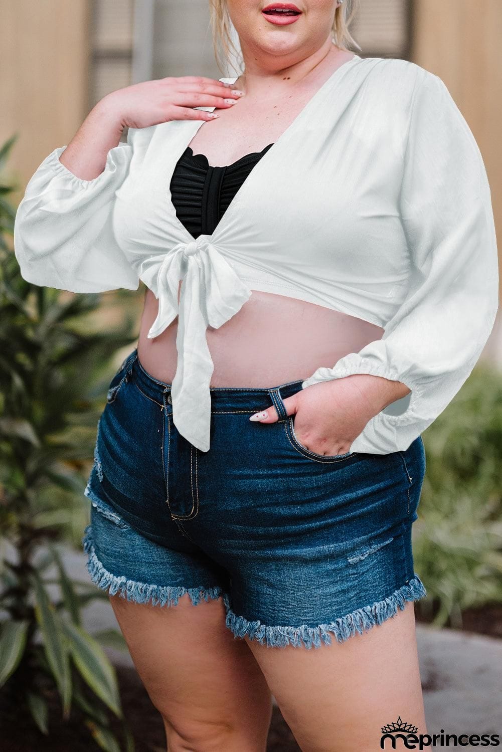 Plus Size Tie Front Crop Top