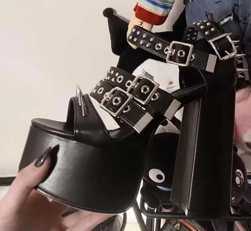 VCSHOES High Platform Spikes Straps Buckles Studs Sandals Black Pink Metal Rivets Block Heel Peep Toe Lolita Thick Heel Club Dress Shoes