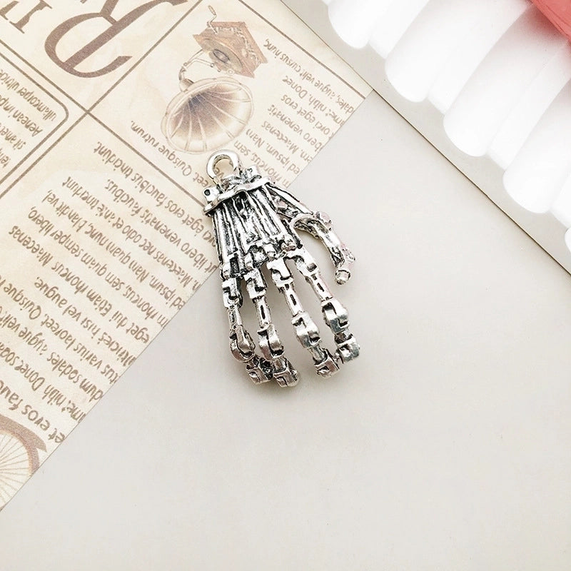 1 Piece Alloy Moon Spider Web Skull Pendant Jewelry Accessories