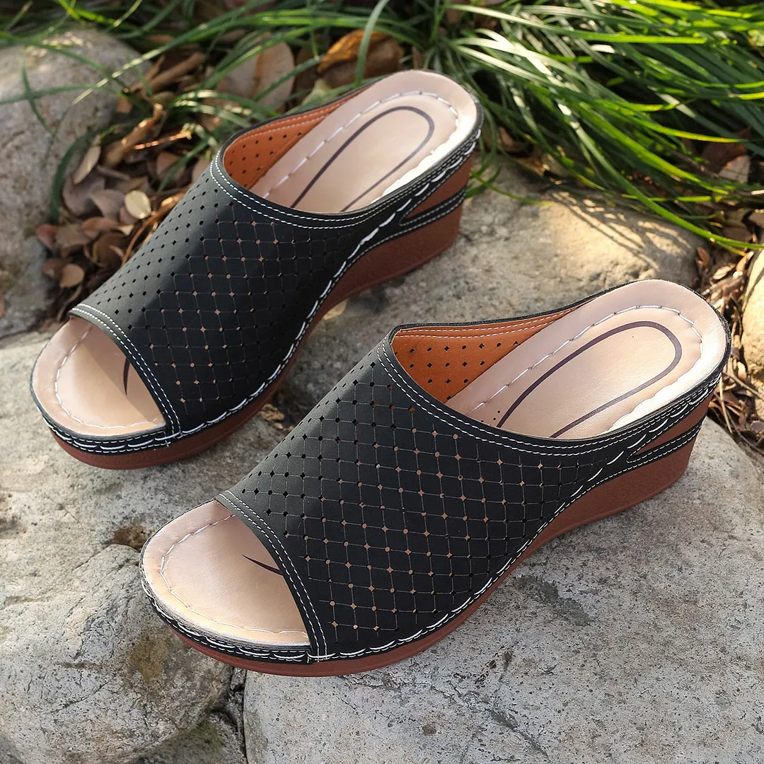 Breakj Breakj Women Large-Size Slopes And Summer New Fish Mouth Hollow Breathable Wear Thick-Bottomed Slippers Women