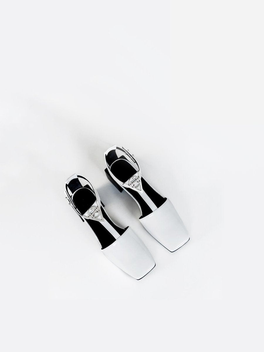 Triangle Buckle Chunky Heel Shoes