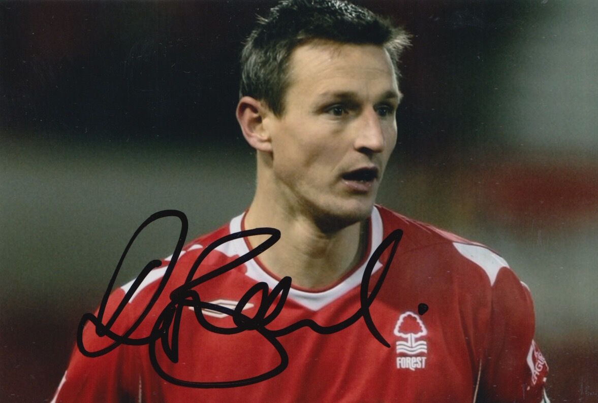 NOTTINGHAM FOREST HAND SIGNED IAN BRECKIN 6X4 Photo Poster painting.