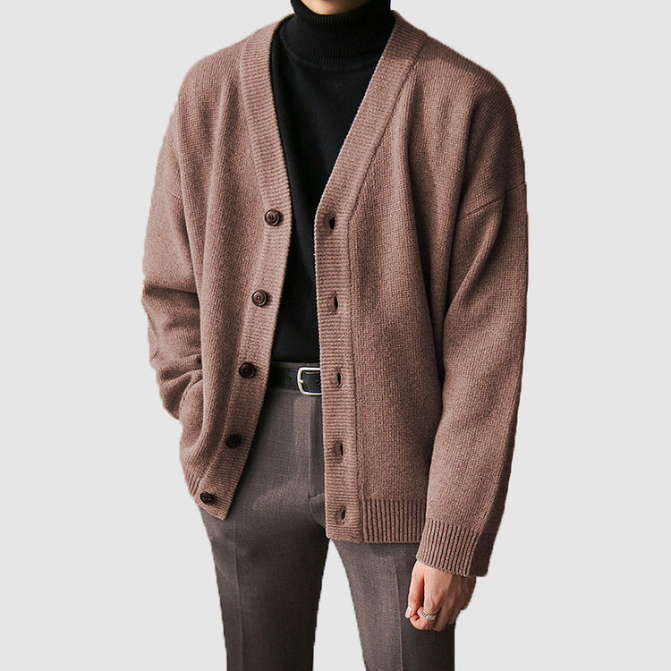 Men's knit sweater and cardigan coat