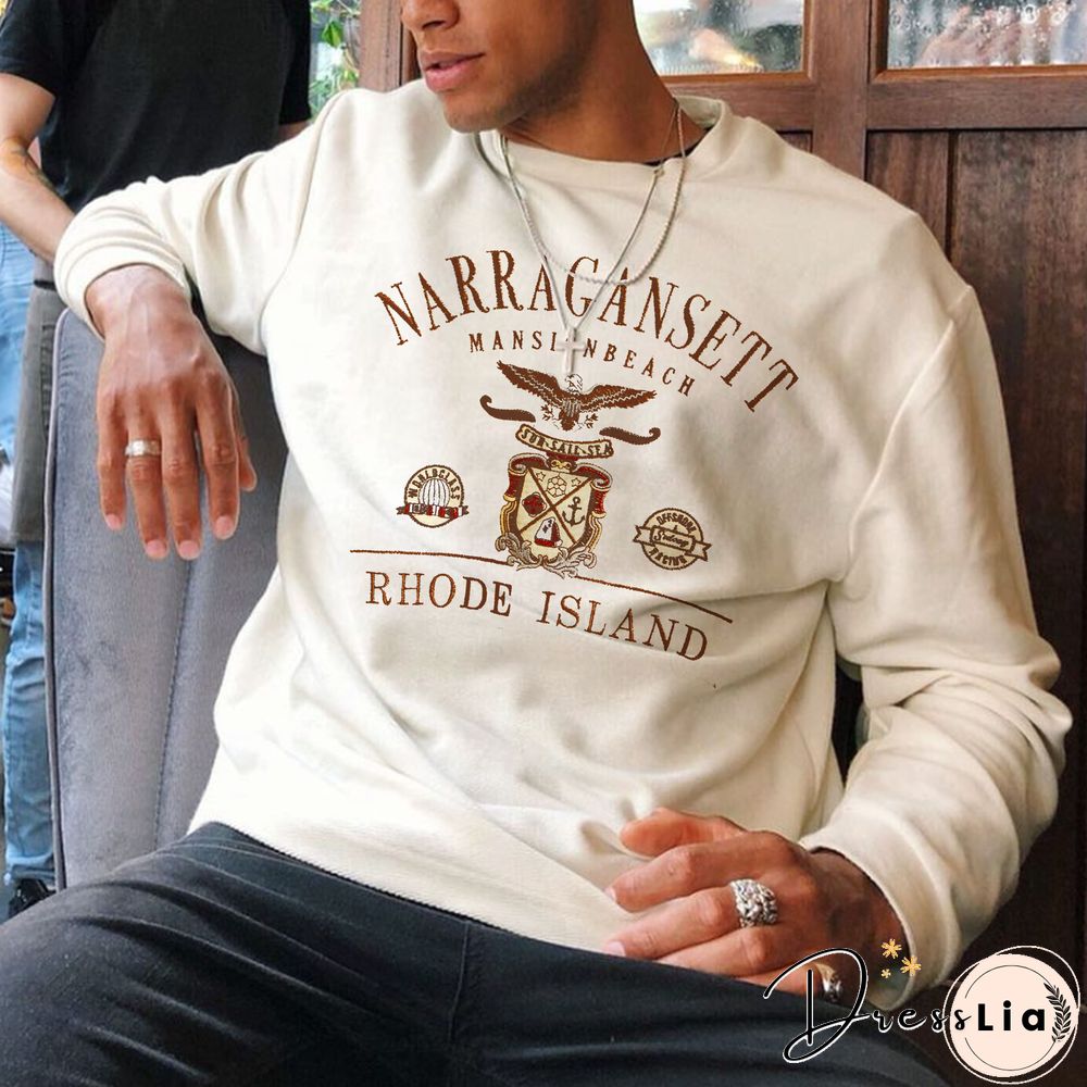 Retro Men's Island Crew Neck Sweater
