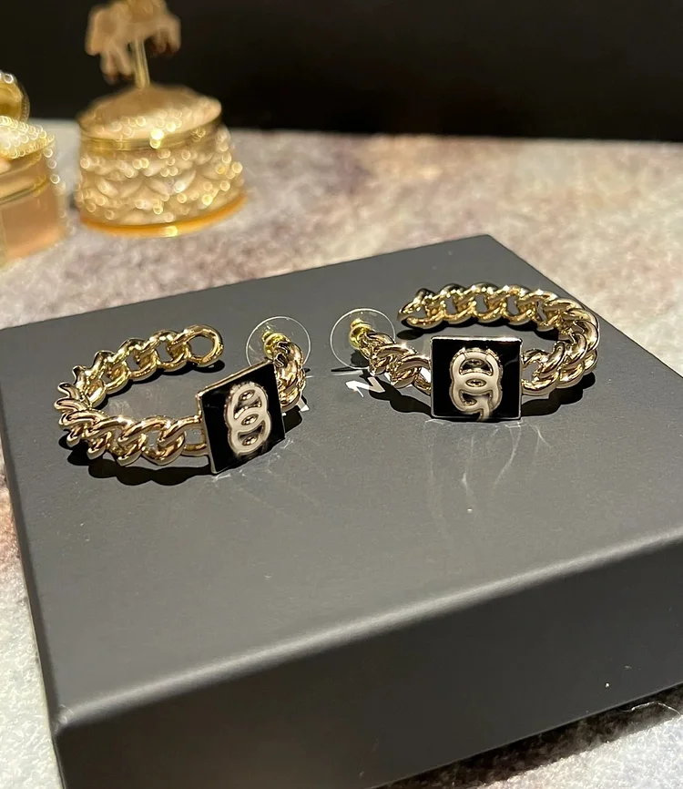 New Arrivals Fashion Jewelry Vintage Style Geometric Shapes Zircon Inlayed Copper Earrings For Women