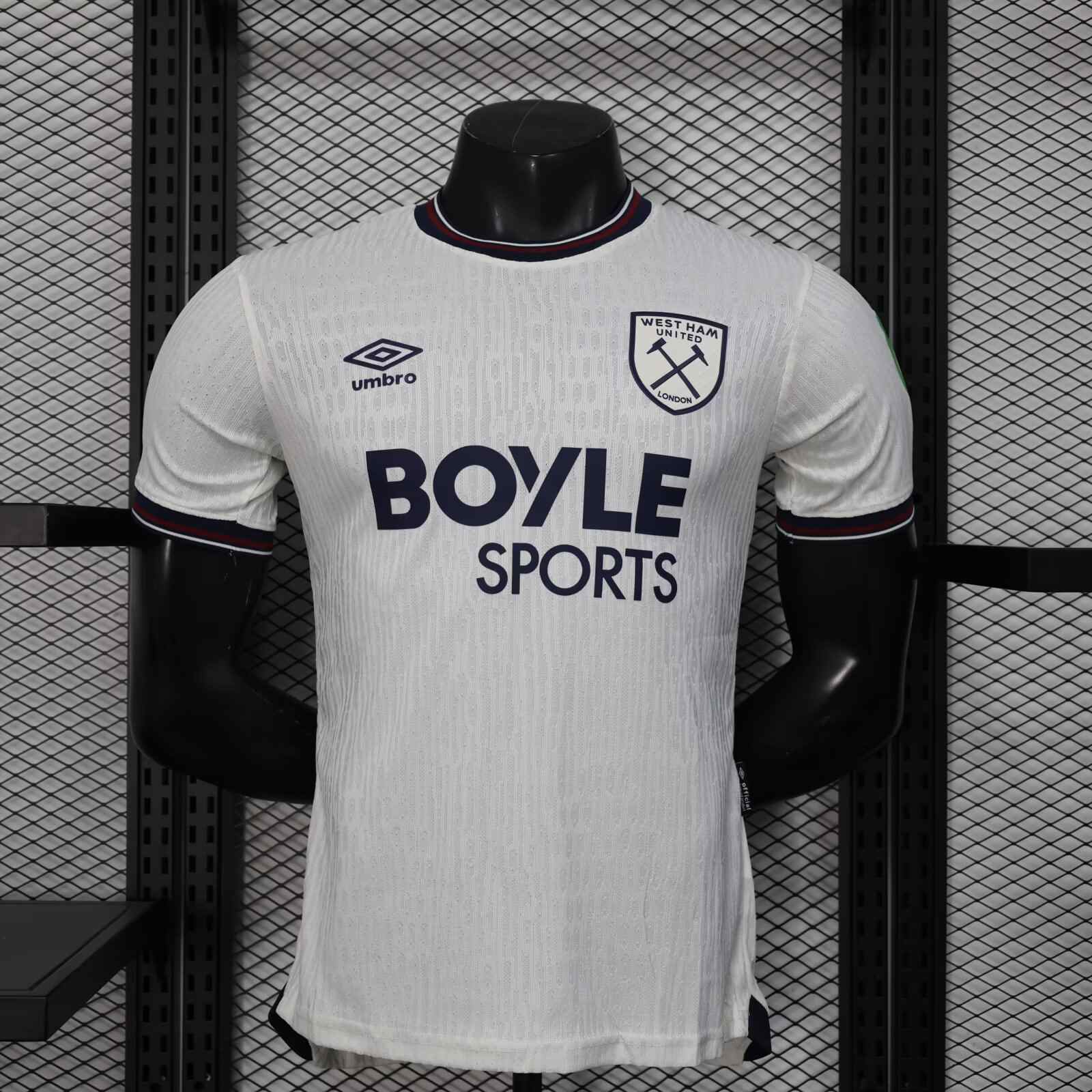 2025/2026 Player Version West Ham United Away Football Shirt 1:1 Thai Quality（The player version jersey is a bit tight, please pay attention to the size selection）