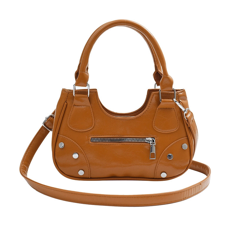 Women’s Small Pu Leather Solid Color Streetwear Square Zipper Underarm Bag