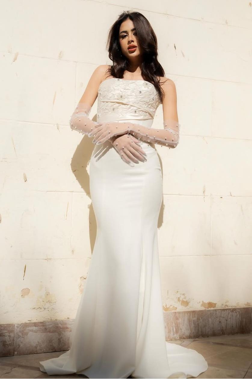Lvs&Broner Strapless Sleeveless Long Mermaid Prom Dress With Beading Gloves