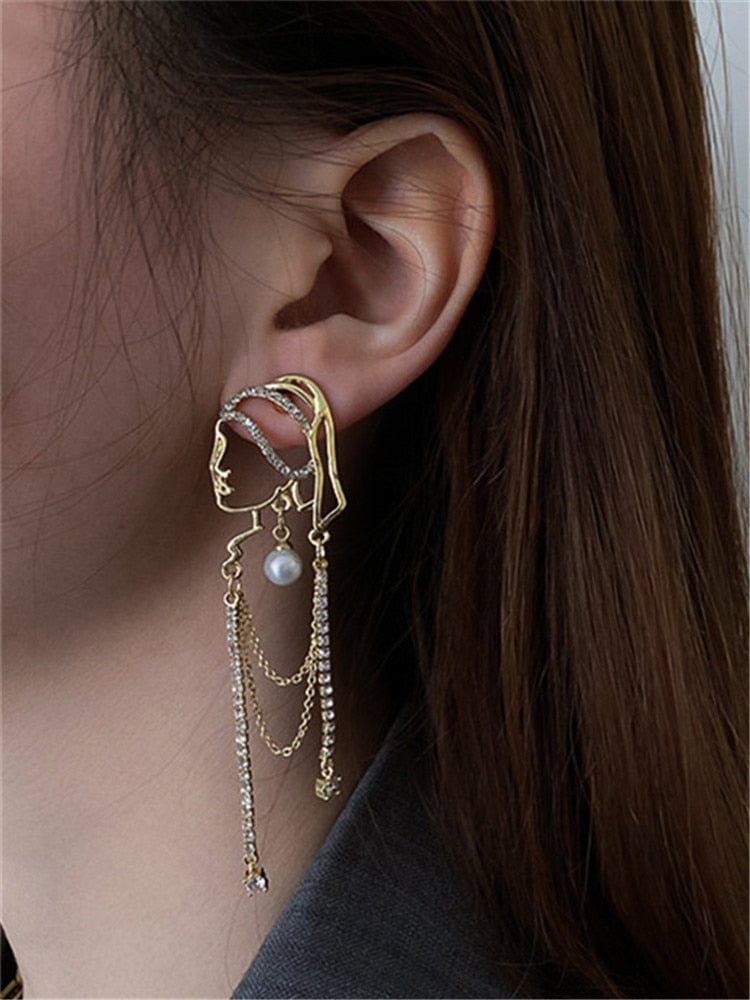 YOY-Pearl Crystal Portrait Chain Tassel Earrings