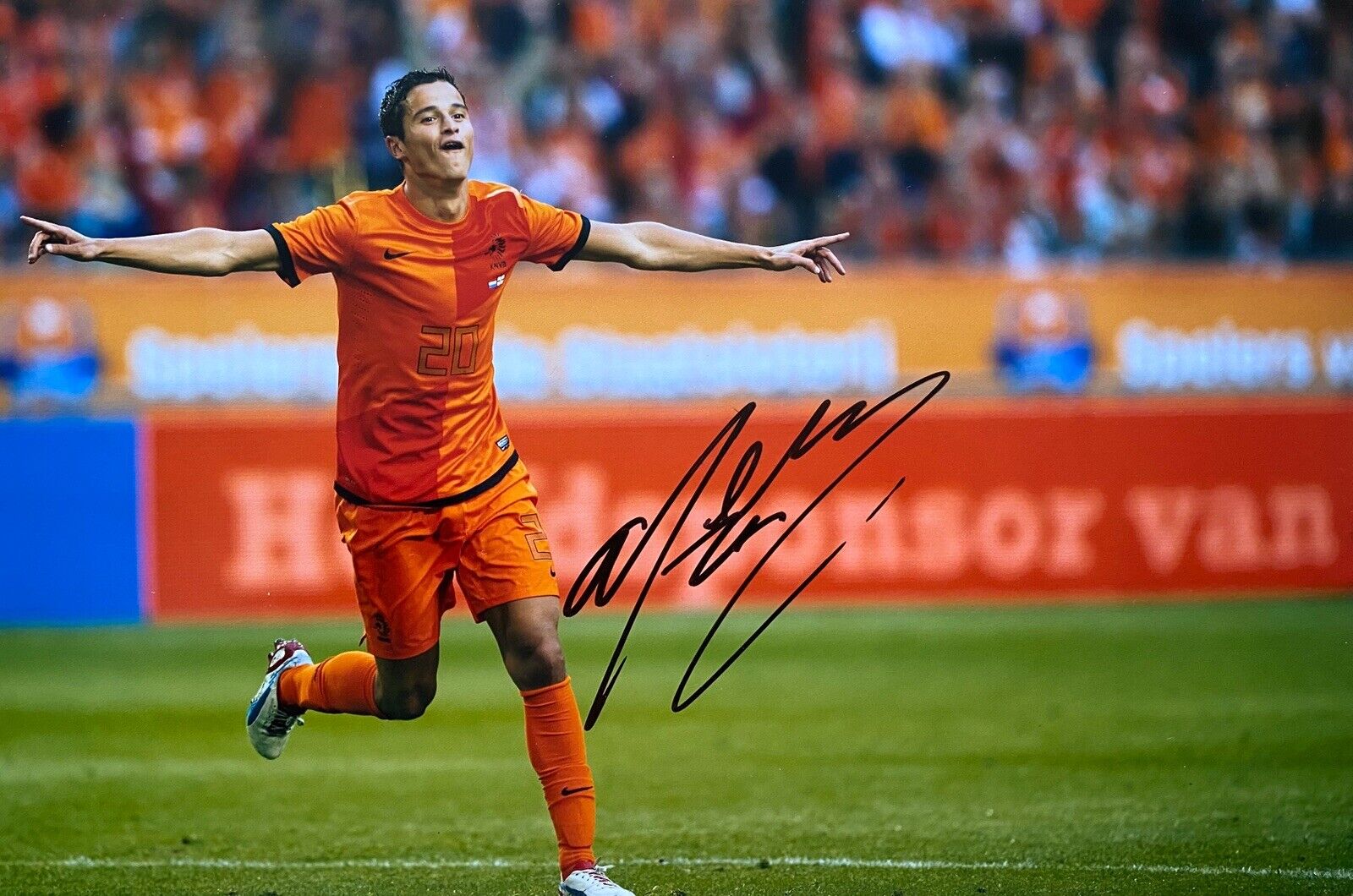 Ibrahim Afellay Genuine Hand Signed 12x8 Netherlands Photo Poster painting, PSV Eindhoven, 1