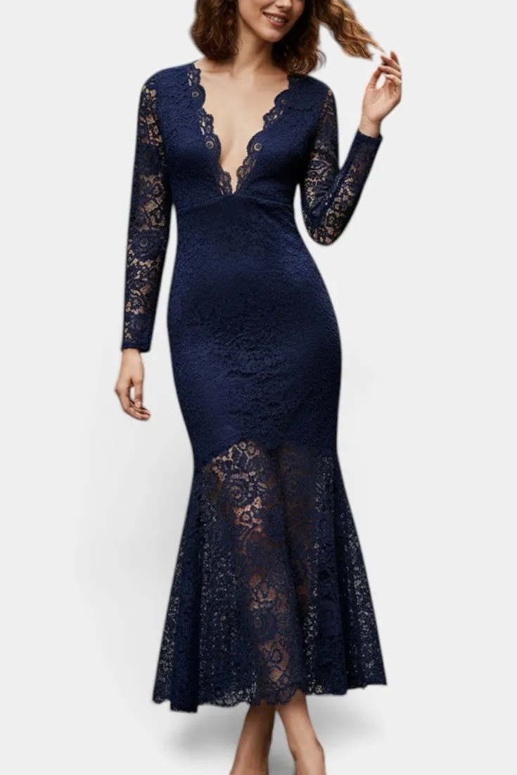 Elegant Lace Mermaid Dress with V-Neck & Long Sleeves