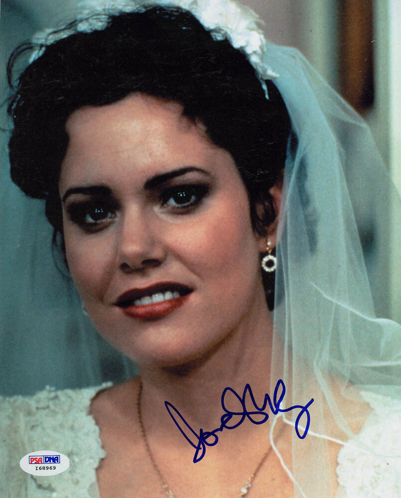 Ione Skye SIGNED 8x10 Photo Poster painting Diane Court Say Anything..... PSA/DNA AUTOGRAPHED