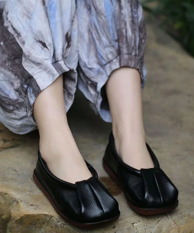 Comfortable Soft Black Cowhide Leather Flats Splicing Wrinkled