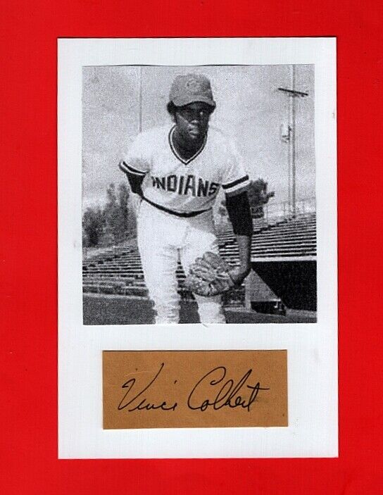 1971 VINCE COLBERT-CLEVELAND INDIANSS VINTAGE AUTOGRAPHED CUT W/Photo Poster painting