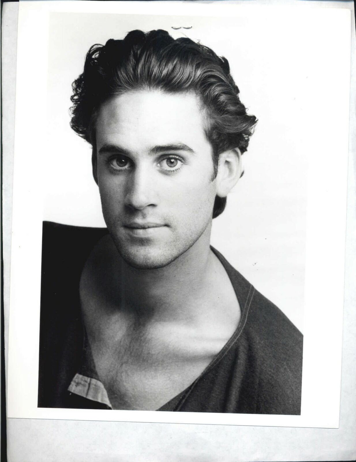 Joseph Fiennes - 8x10 Headshot Photo Poster painting w/ Resume - American Horror Story - RARE