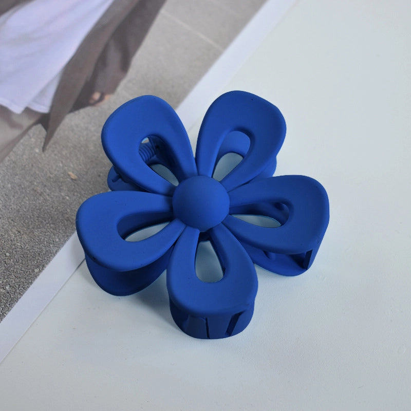 Women’s Sweet Flower Plastic Resin Stoving Varnish Hair Claws