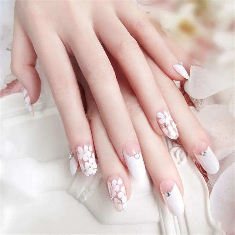 24pcs/Set Japanese White Flower Transparent Oval False Nails Long Full Artificial Nails with Diamond Fake Nail Art Tips-Nail Inspo
