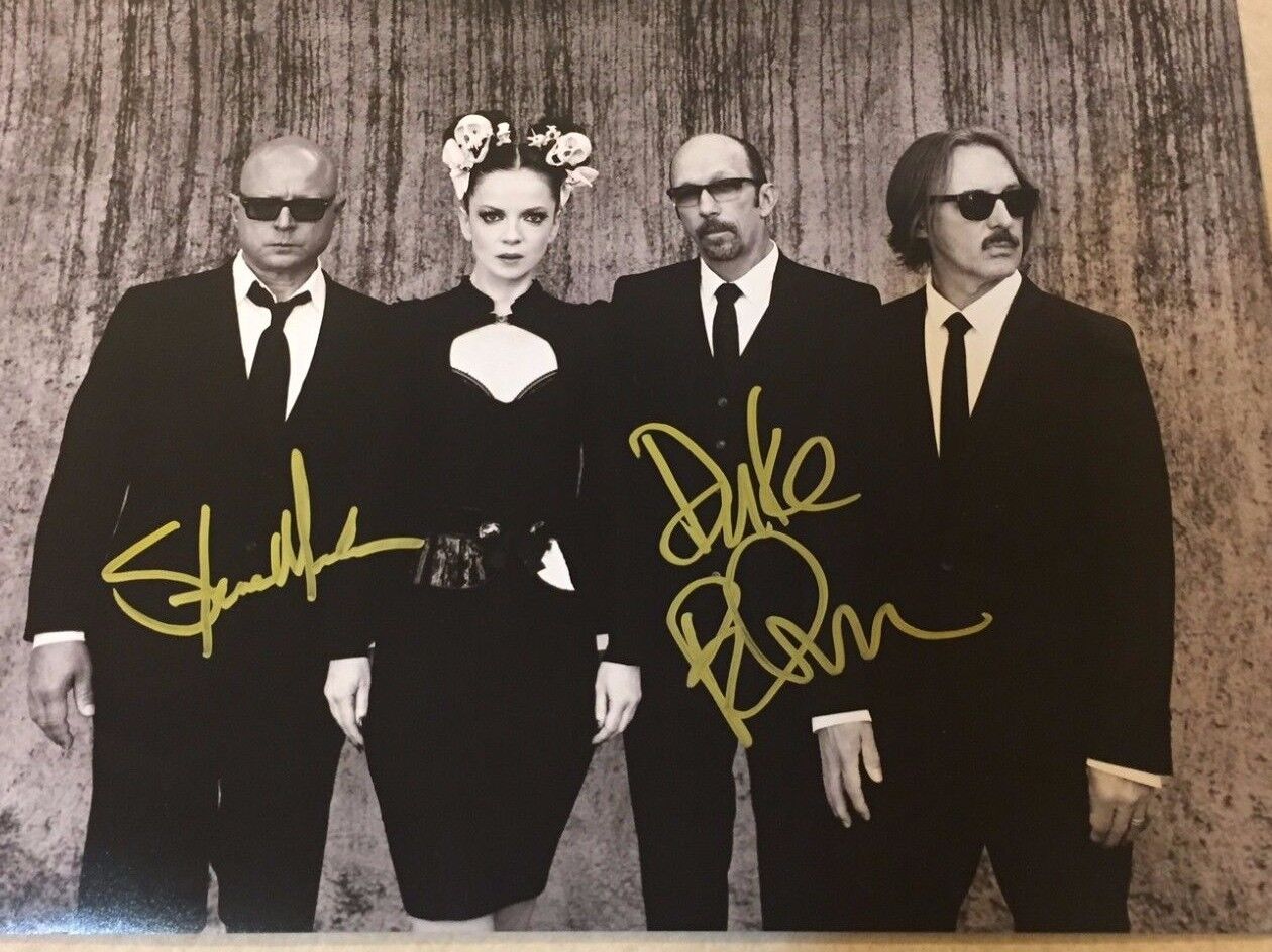 Garbage STEVE MARKER/DUKE ERICKSON Dual Signed 11x14 Photo Poster painting