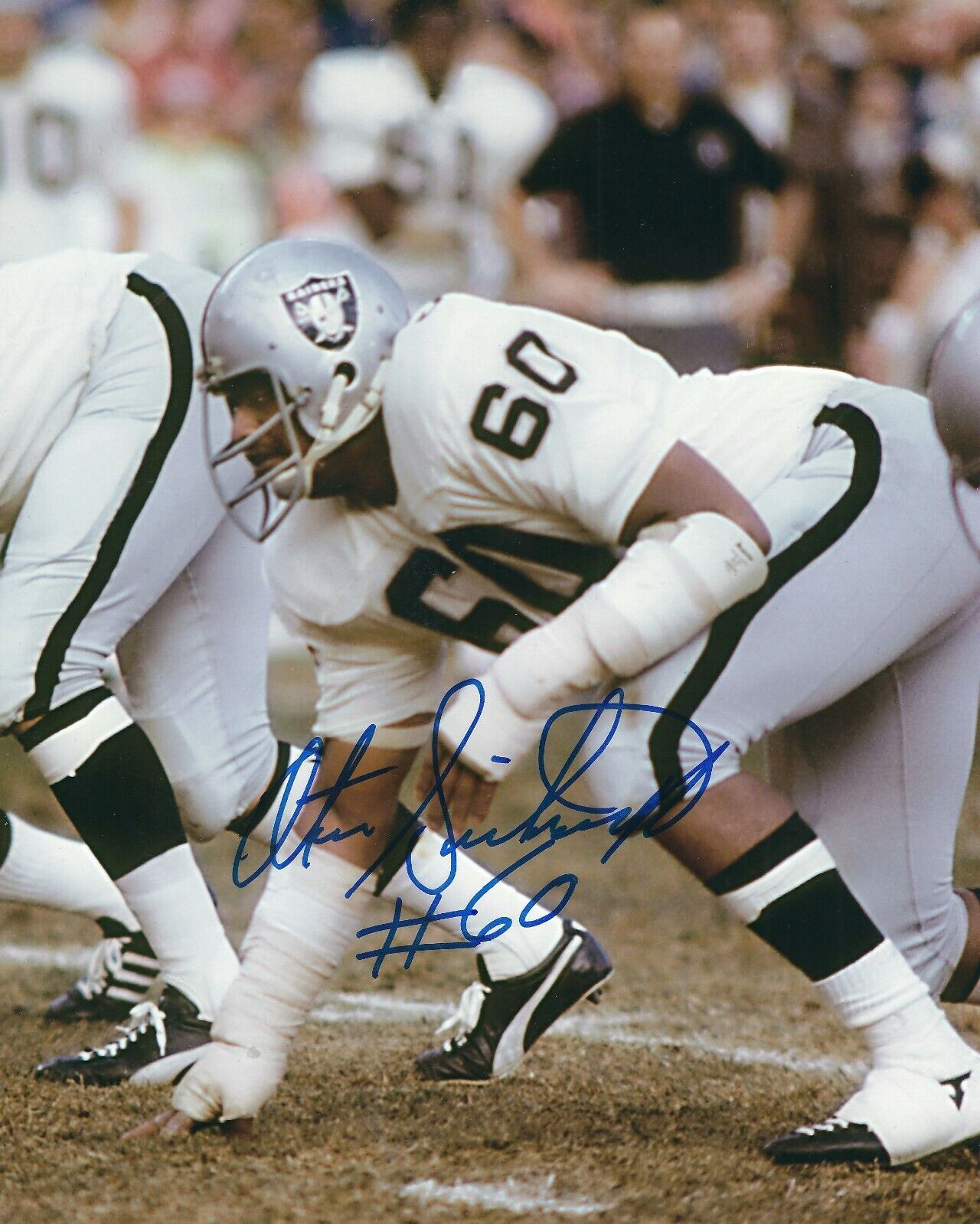 Signed 8x10 OTIS SISTRUNK Oakland Raiders Autographed Photo Poster painting - w/ COA