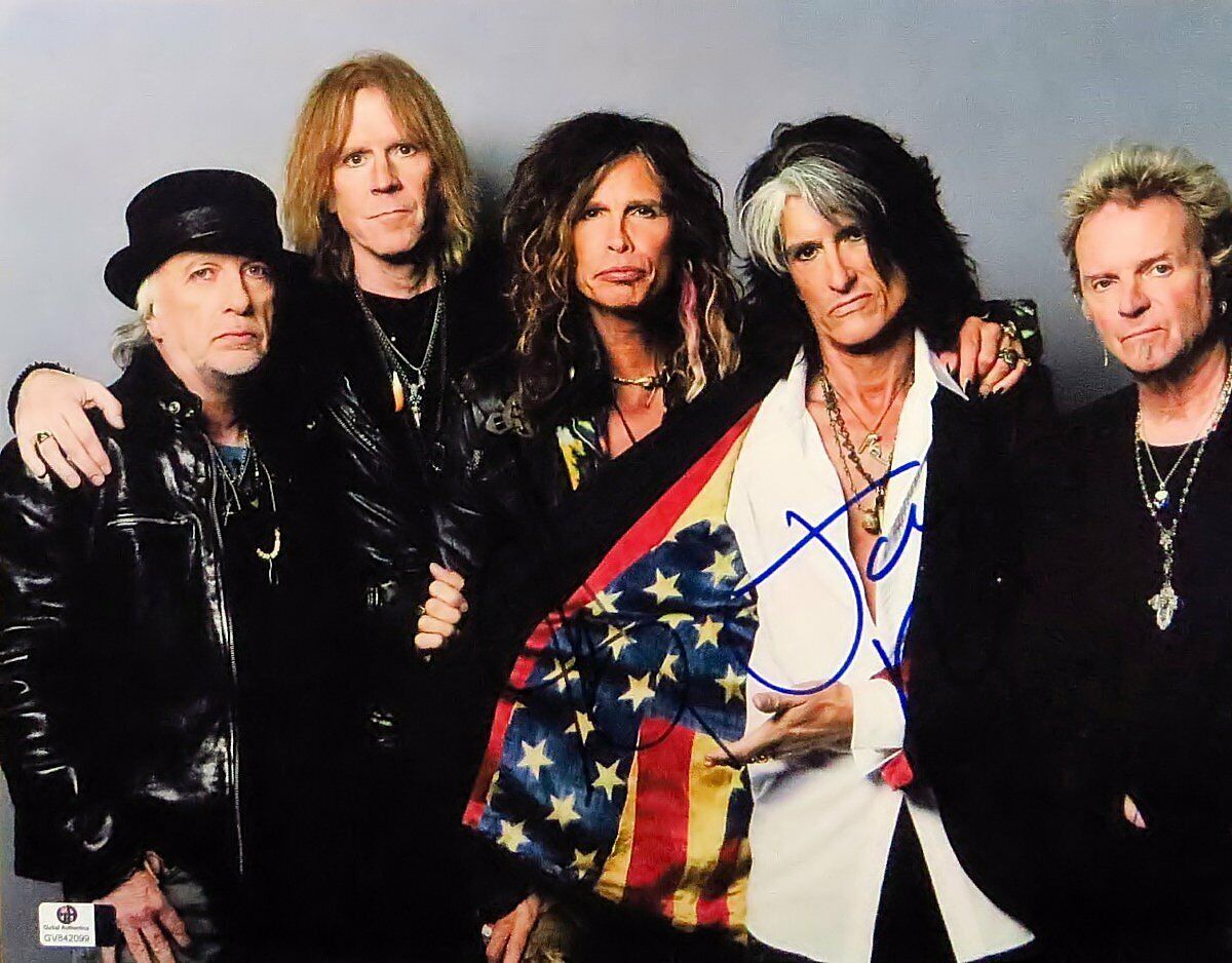 Steven Tyler Joe Perry Dual Signed Autographed 11X14 Photo Poster painting Aerosmith GV842099