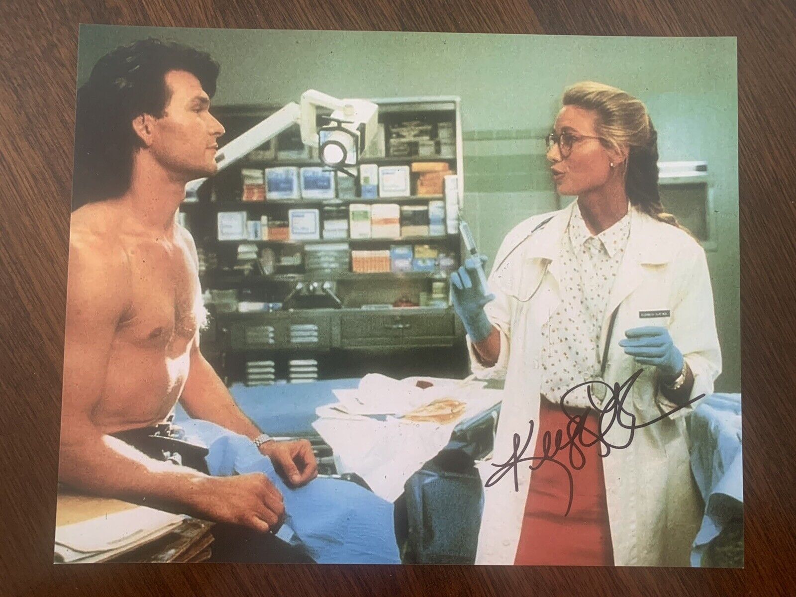 Kelly Lynch signed 8x10 Photo Poster painting Roadhouse Sexy Autographed