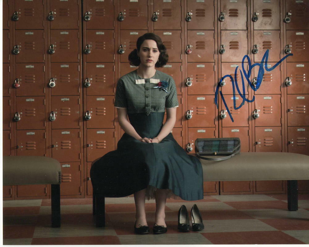 RACHEL BROSNAHAN SIGNED AUTOGRAPHED 8X10 Photo Poster painting - MIDGE MAISEL, THE MARVELOUS MRS