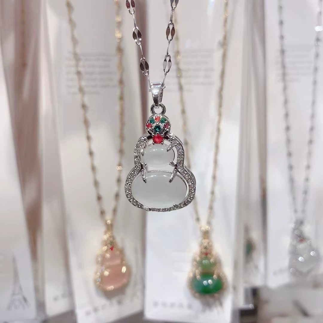 Chinese Gourd Necklace 